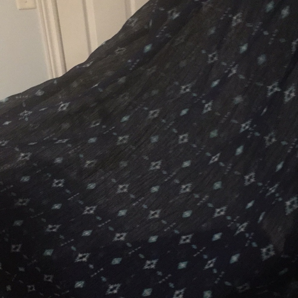 Stylish blouse - Picture 2 of 3